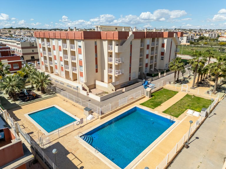 Apartment for Sale in Perla del Mar - Lomas de Cabo Roig - ground floor,Alicante 32