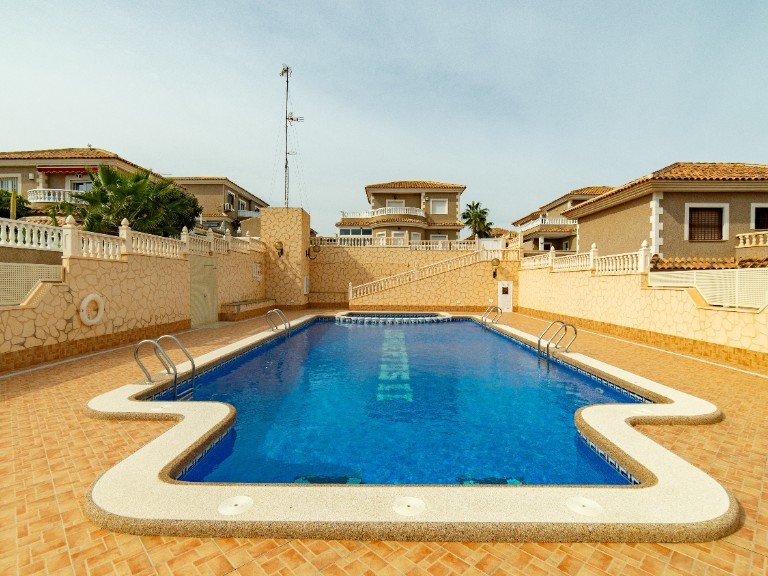 Villa for Sale in Los Altos,Alicante 21