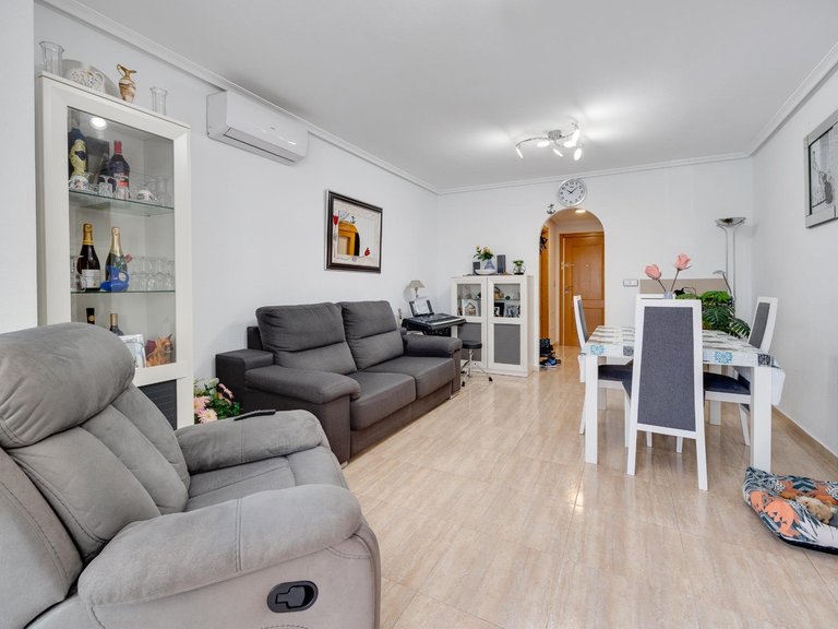 Apartment for Sale in Torrevieja Centro,Alicante 4