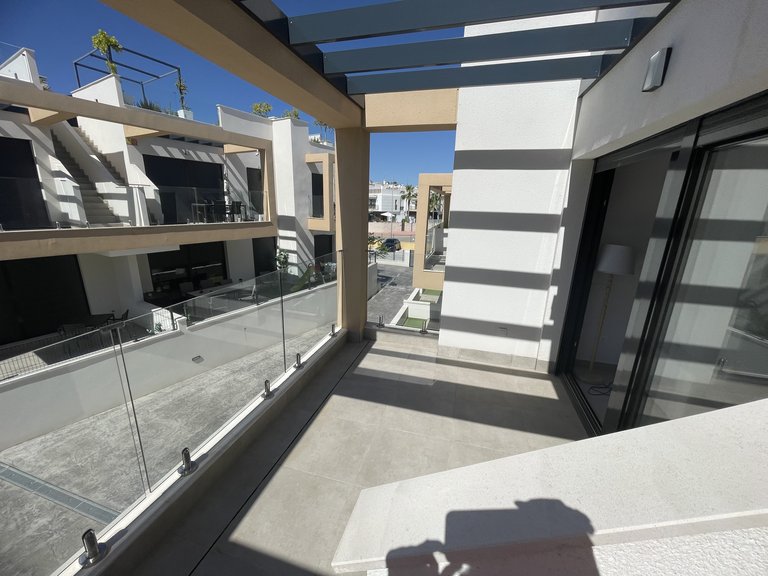 Apartment for Sale in Villamartín,Alicante 20