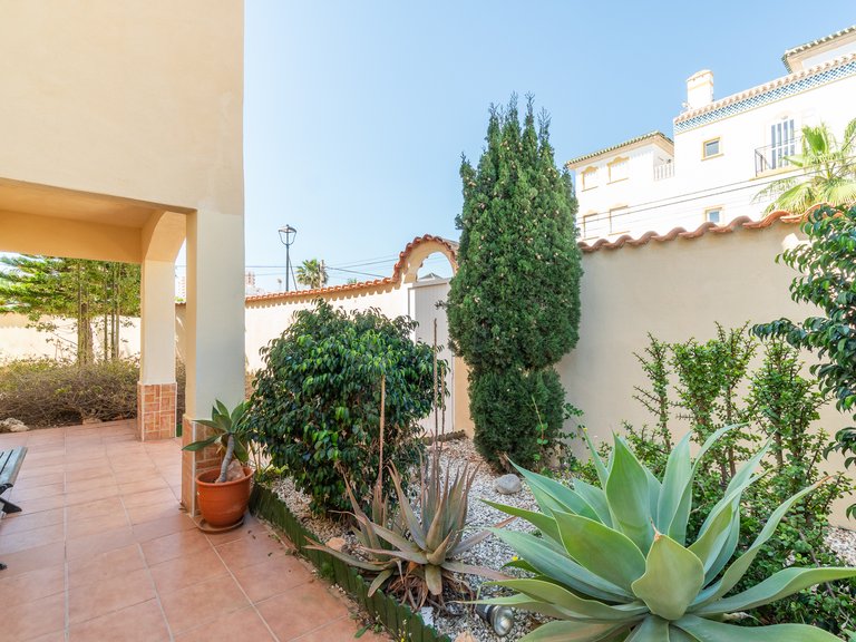 Villa for Sale in La Mata,Alicante 41