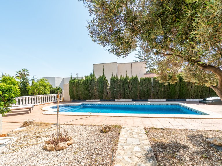 Villa for Sale in La Mata,Alicante 38