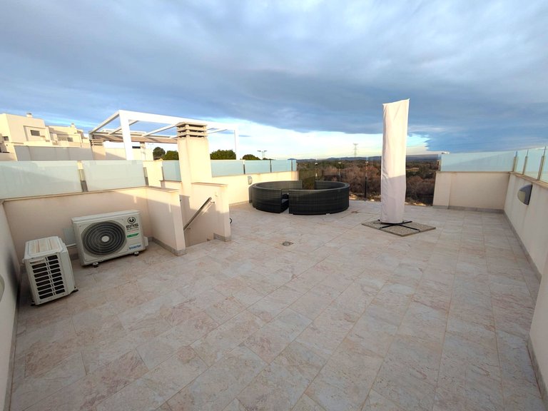 Villa for Sale in Villamartín,Alicante 29