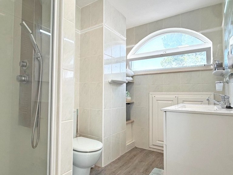 Villa for Sale in Villamartín,Alicante 20