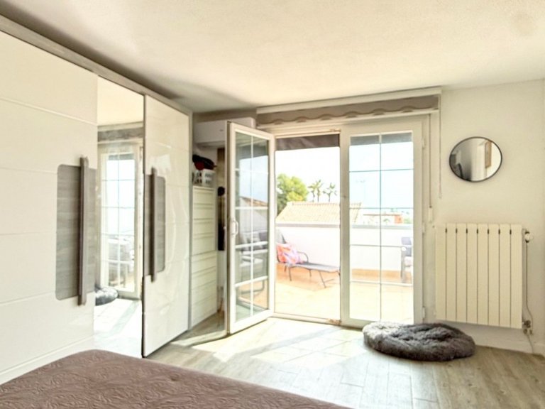Villa for Sale in Villamartín,Alicante 23