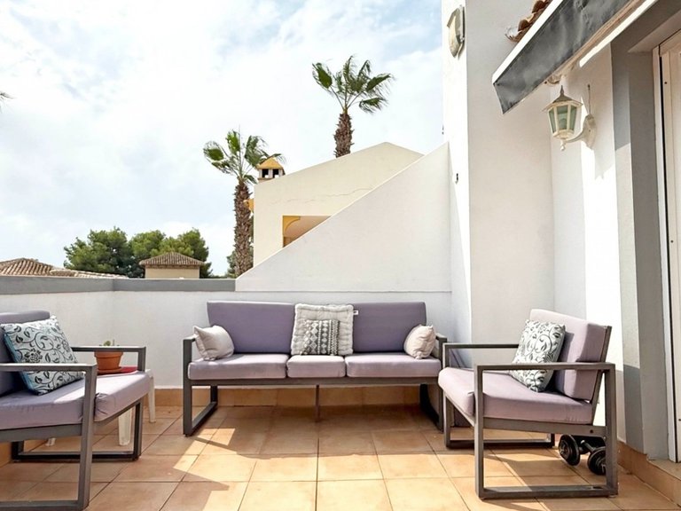Villa for Sale in Villamartín,Alicante 24