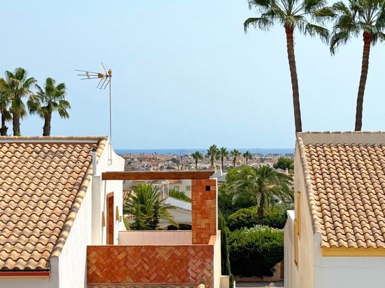 Villa for Sale in Villamartín,Alicante 27