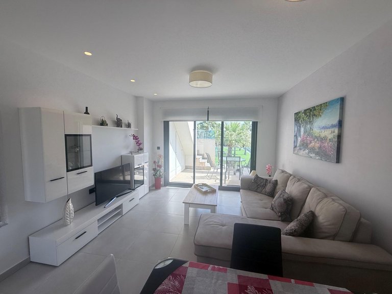 Apartment for Sale in Oasis Beach - El Raso,Alicante 3