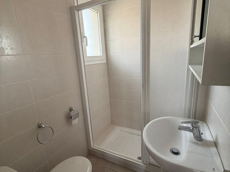 Apartment for Sale in Aguas Nuevas,Alicante 11