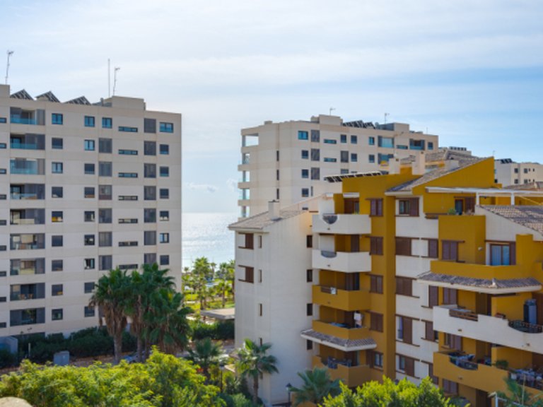 Apartment for Sale in Residencial Recoleta - Punta Prima,Alicante 16