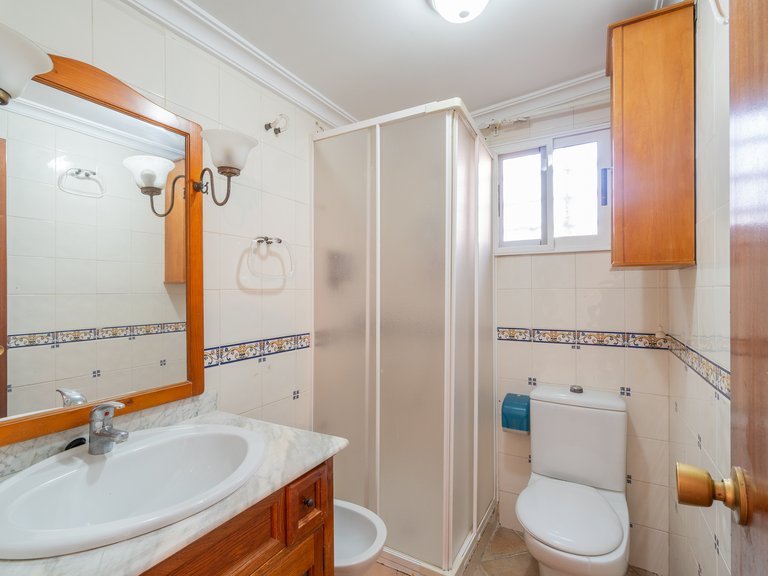 Villa for Sale in Los Altos,Alicante 28