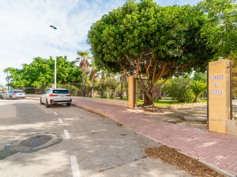 Villa for Sale in Los Altos,Alicante 45