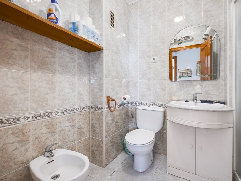 Apartment for Sale in Torrevieja Centro,Alicante 11
