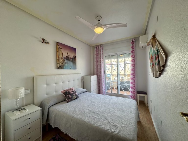 Apartment for Sale in Playa Flamenca,Alicante 11