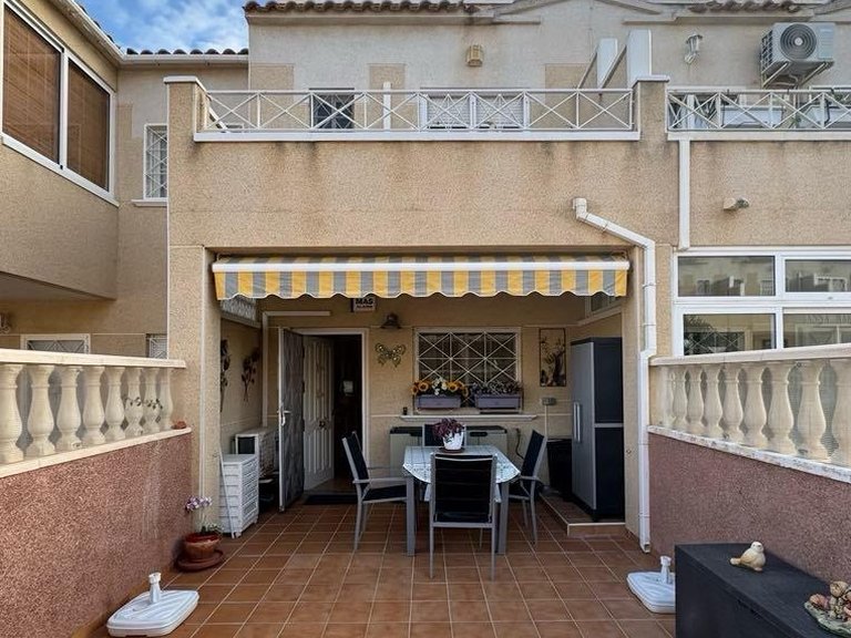 Apartment for Sale in Playa Flamenca,Alicante 1