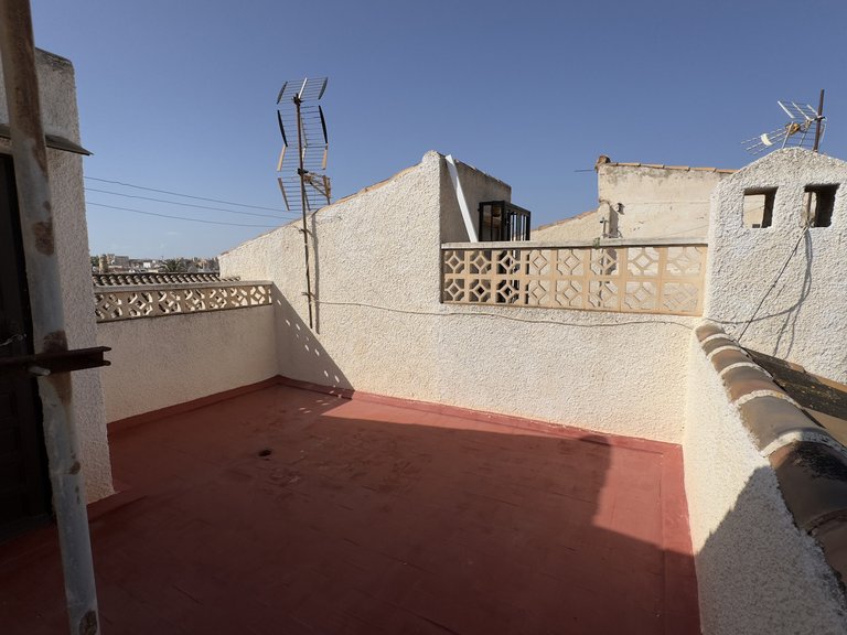 Apartment for Sale in Rosaleda,Alicante 3