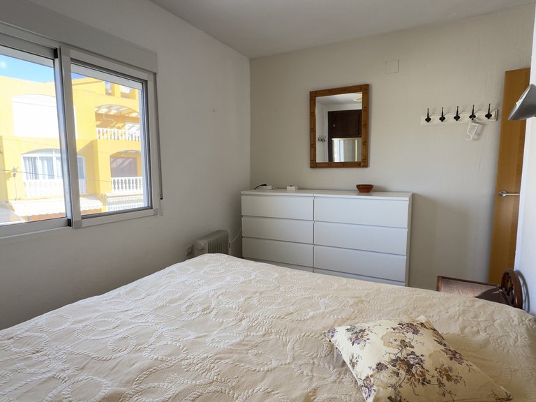 Apartment for Sale in Rosaleda,Alicante 18