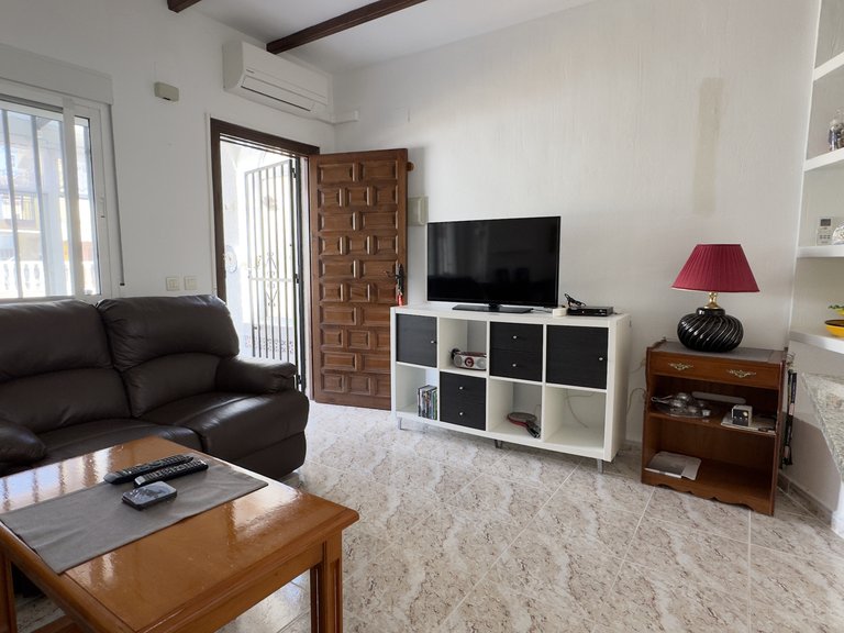 Apartment for Sale in Rosaleda,Alicante 9