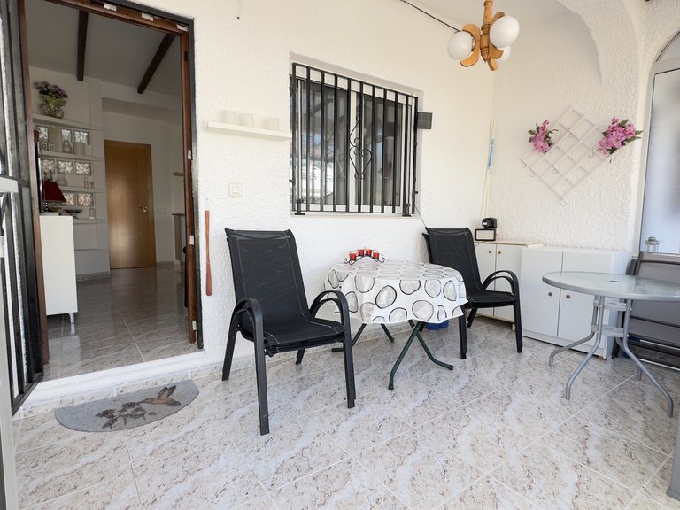 Apartment for Sale in Rosaleda,Alicante 5
