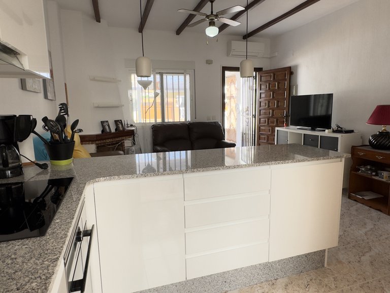 Apartment for Sale in Rosaleda,Alicante 11