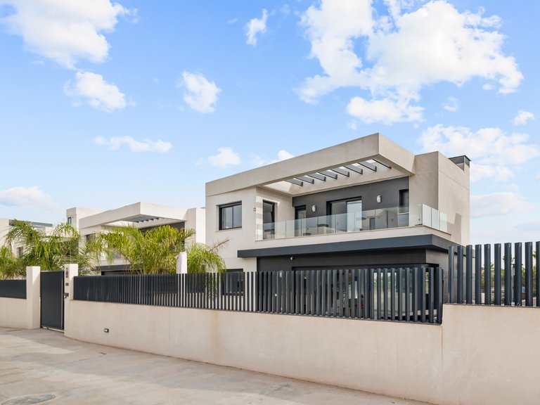 Villa for Sale in Algorfa,Alicante 40