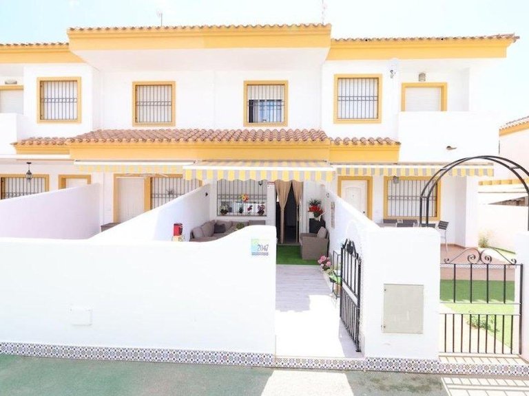 Apartment for Sale in Torre de la Horadada,Alicante 1
