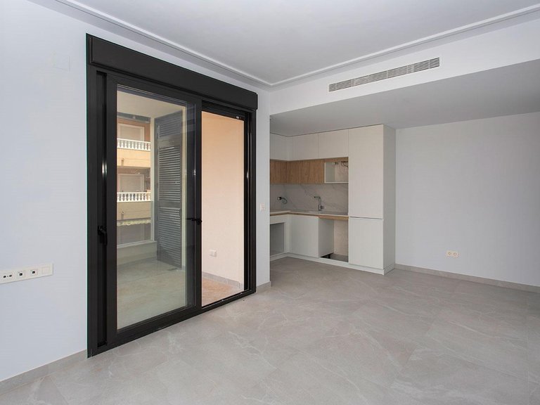 Apartment for Sale in Torrevieja Centro,Alicante 7