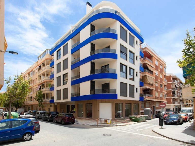 Apartment for Sale in Torrevieja Centro,Alicante 1