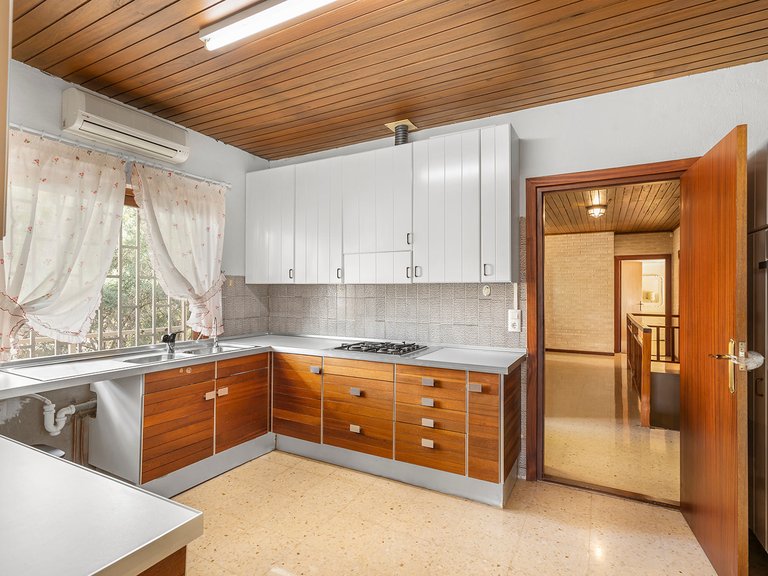 Villa for Sale in Villamartín,Alicante 12