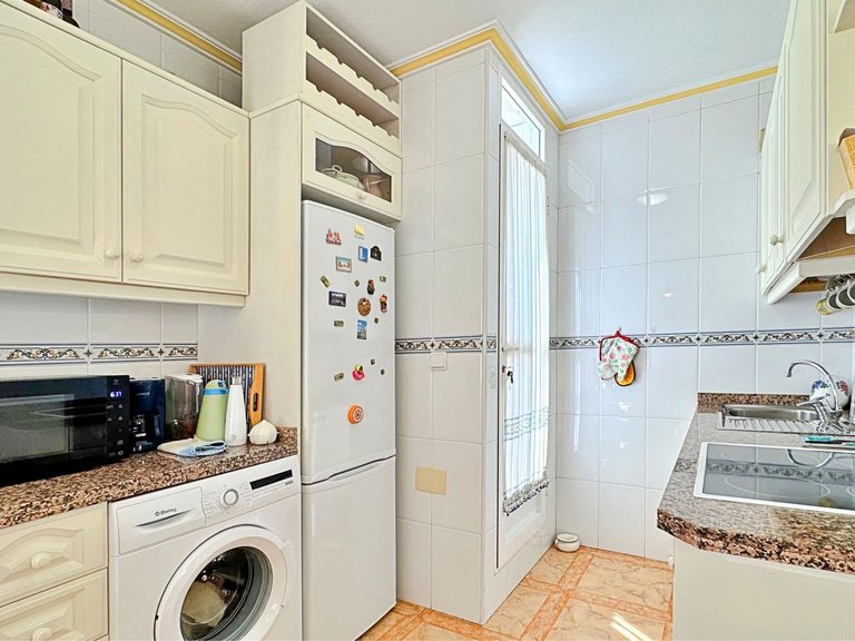 Apartment for Sale in La Zenia,Alicante 9