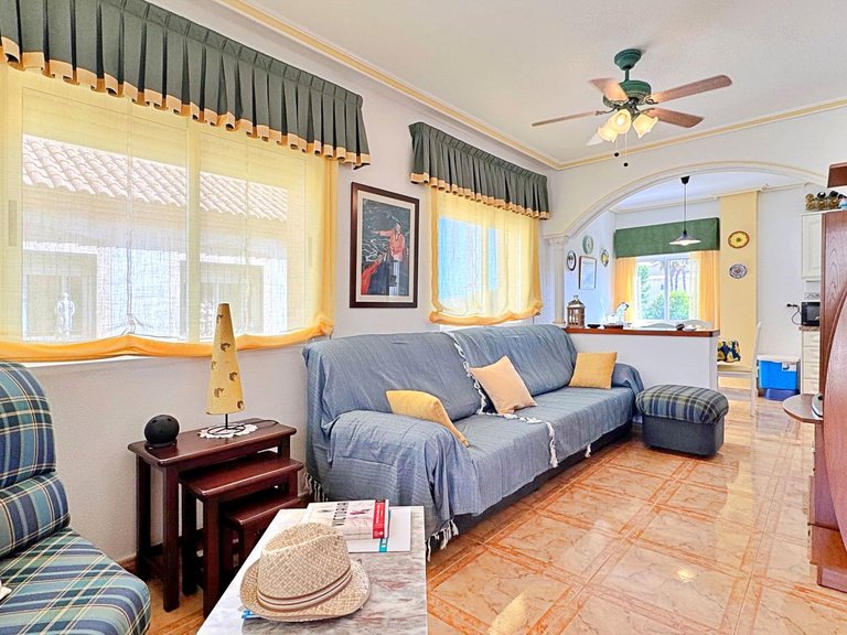Apartment for Sale in La Zenia,Alicante 4