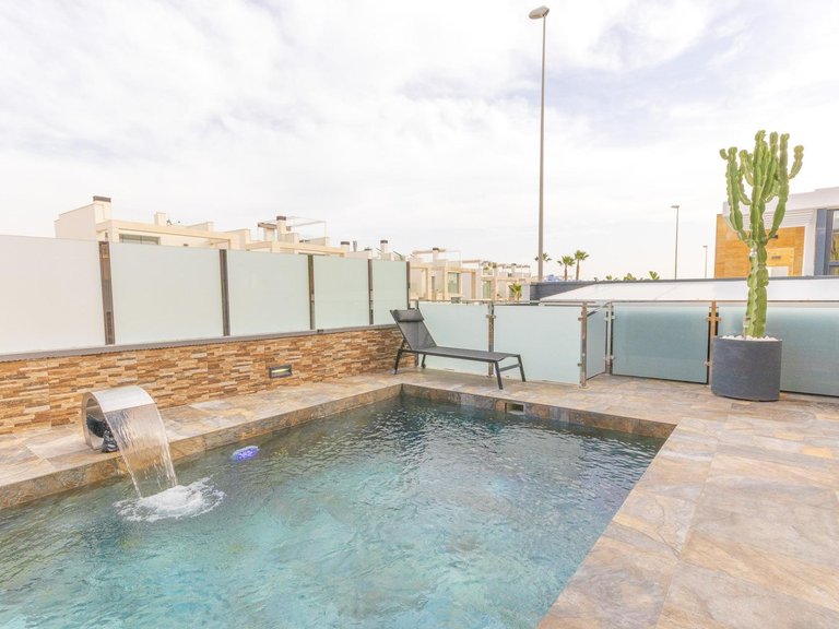 Villa for Sale in Lomas de Cabo Roig,Alicante 22