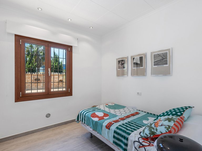 Villa for Sale in Punta Prima,Alicante 28