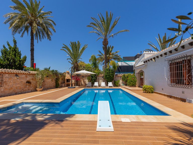 Villa for Sale in Punta Prima,Alicante 6