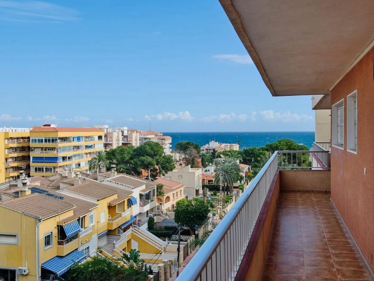 Apartment for Sale in Punta Prima,Alicante 1