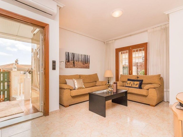 Apartment for Sale in Playa Flamenca,Alicante 4