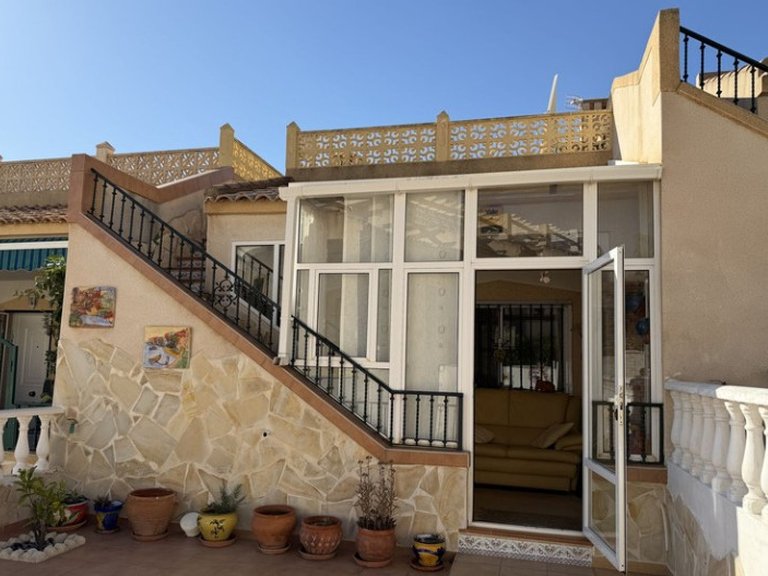 Apartment for Sale in Villamartín,Alicante 2