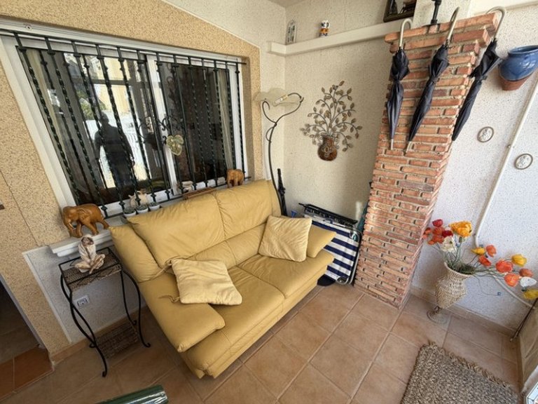 Apartment for Sale in Villamartín,Alicante 4