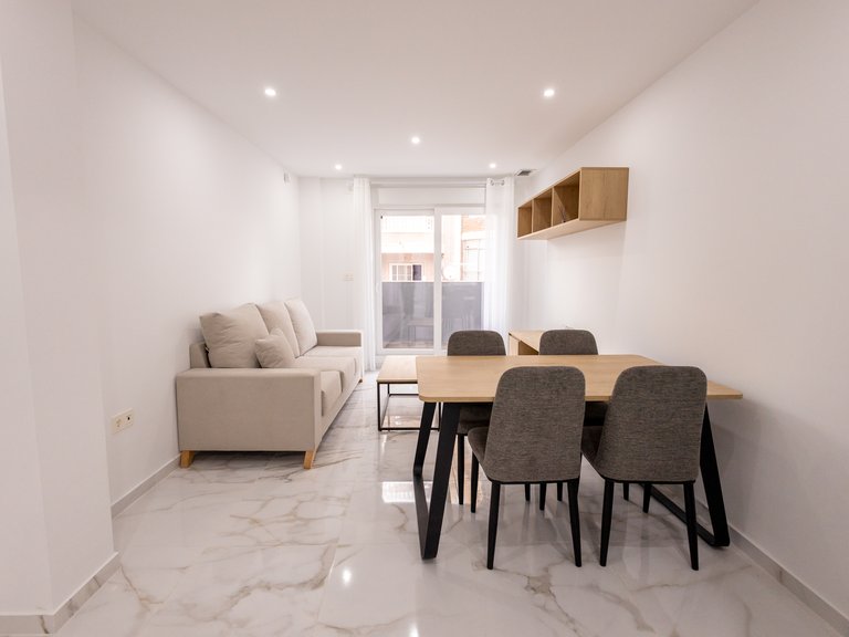 Apartment for Sale in Torrevieja Centro,Alicante 2