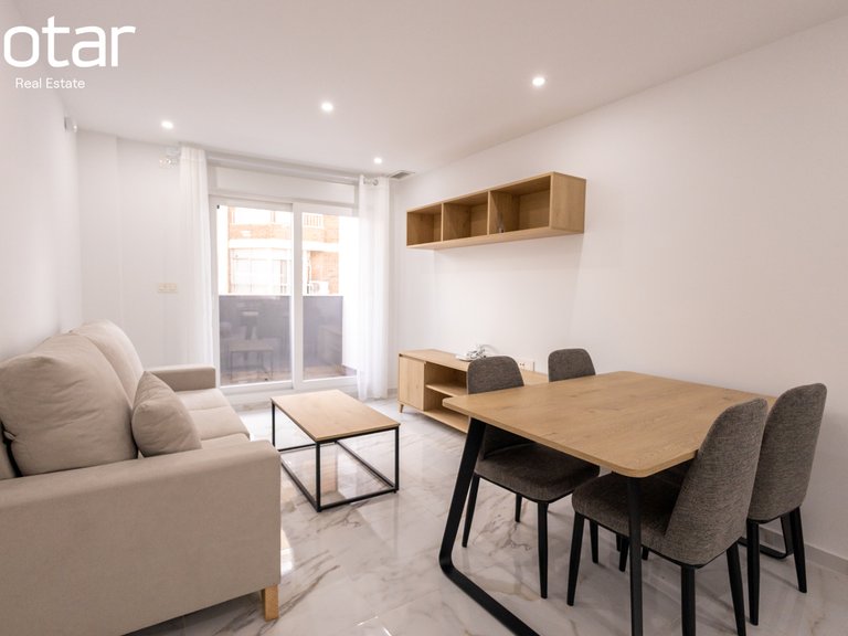 Apartment for Sale in Torrevieja Centro,Alicante 1