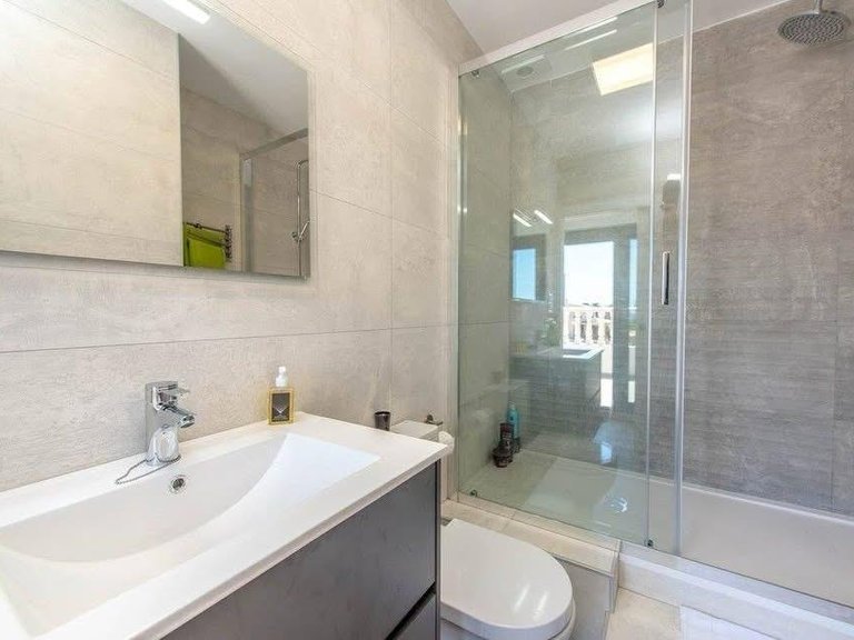 Villa for Sale in Punta Prima,Alicante 11