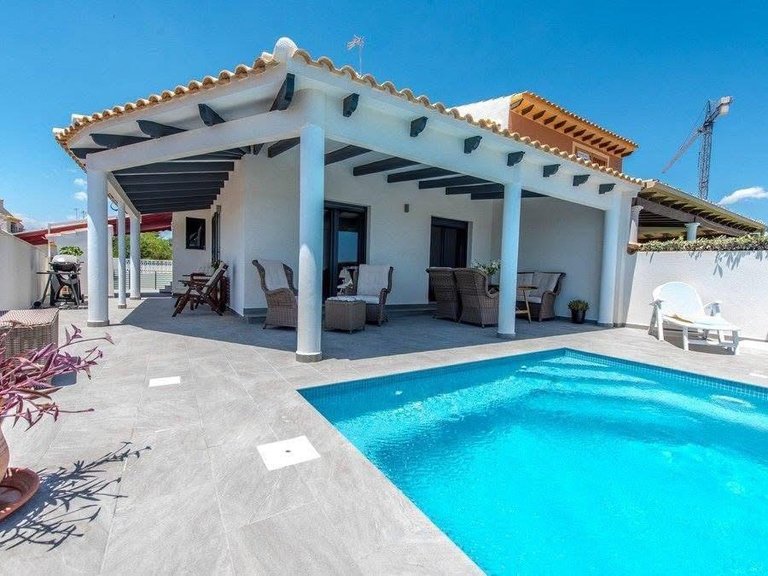 Villa for Sale in Punta Prima,Alicante 18
