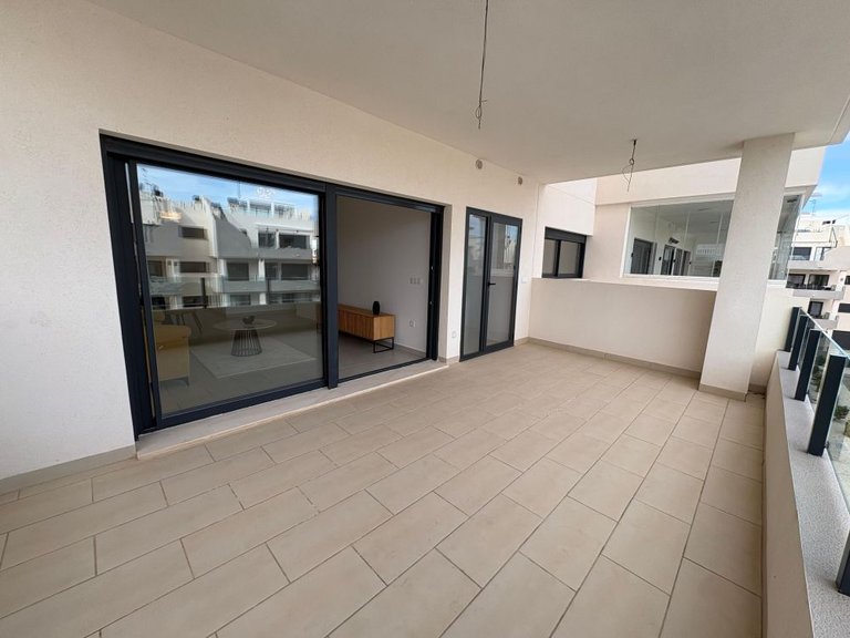 Apartment for Sale in Villamartín,Alicante 20