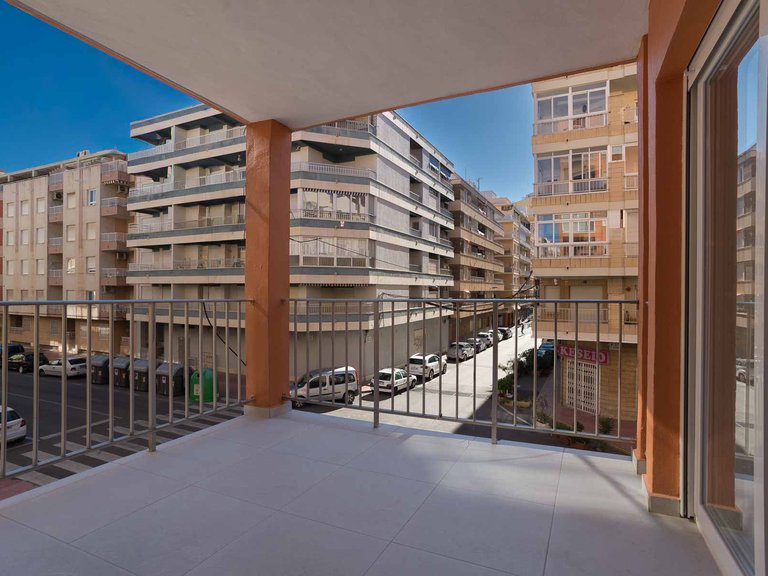 Apartment for Sale in Playa del Cura,Alicante 1