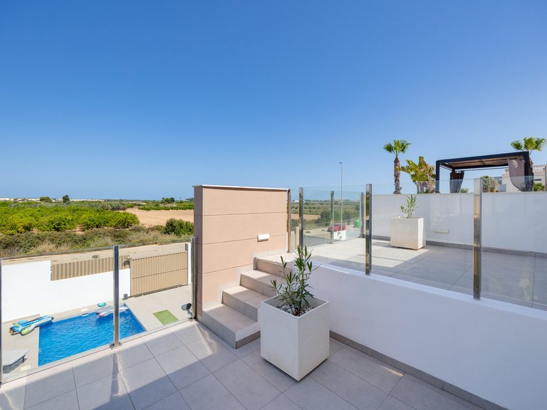 Villa for Sale in Guardamar,Alicante 21
