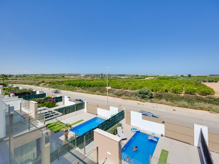 Villa for Sale in Guardamar,Alicante 22