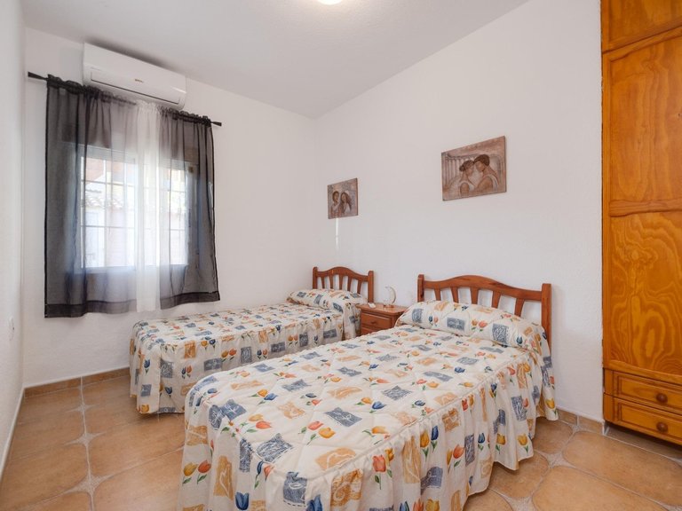 Apartment for Sale in Los Balcones,Alicante 26