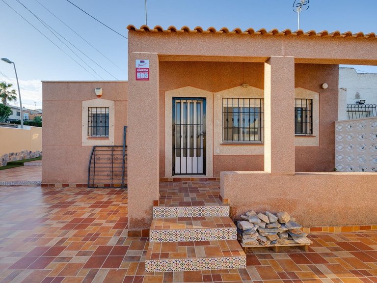 Apartment for Sale in Los Balcones,Alicante 12