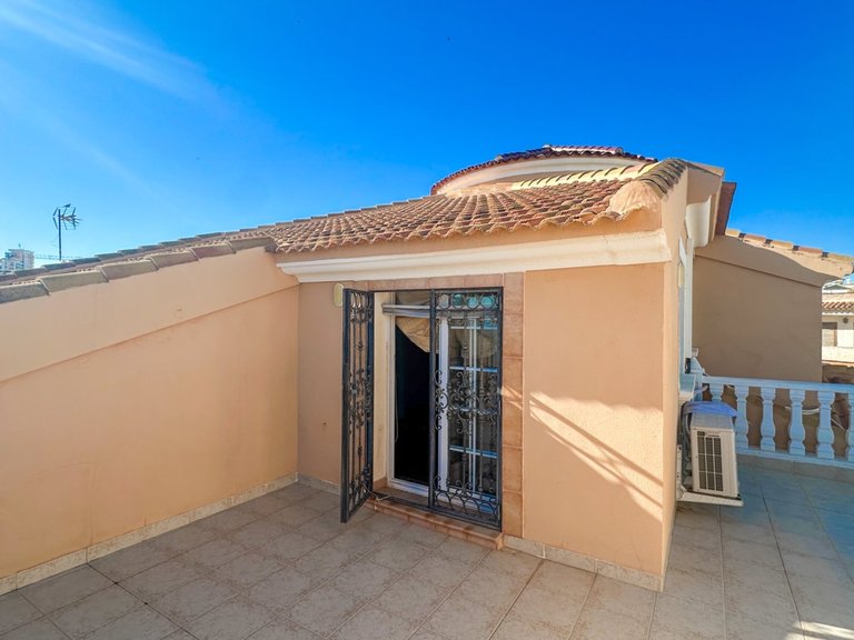 Villa for Sale in La Mata,Alicante 38