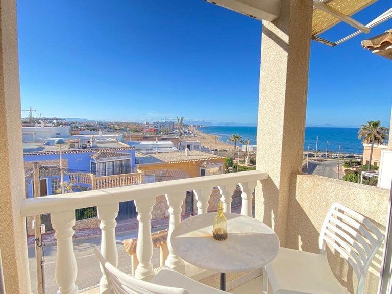 Apartment for Sale in La Mata,Alicante 1